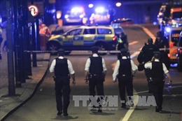 Cảnh sát London bắn chết 3 tên khủng bố trong 8 phút sau khi được báo